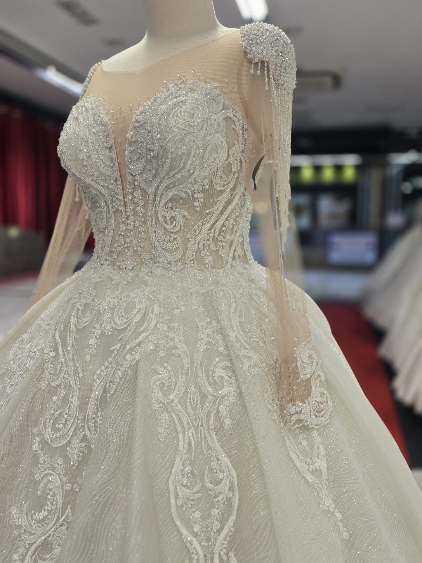 Robe de Mariée Princesse Élégante R7